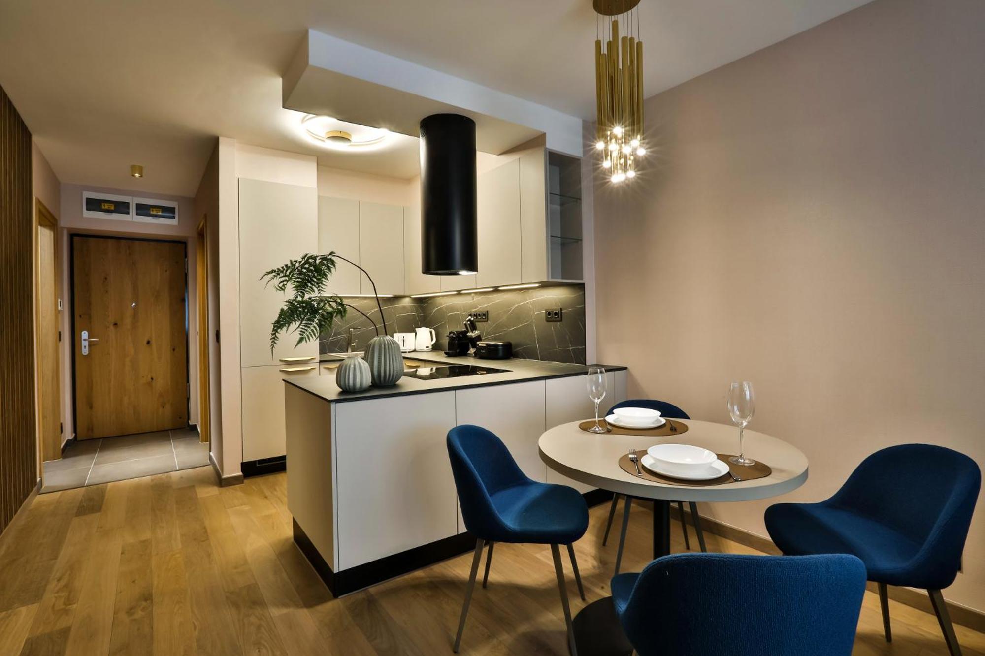 Sun Hill Luxury Suites บูดาเปสต์ ภายนอก รูปภาพ