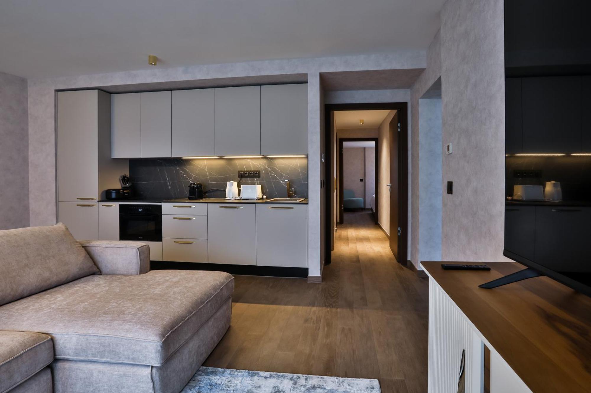 Sun Hill Luxury Suites บูดาเปสต์ ภายนอก รูปภาพ