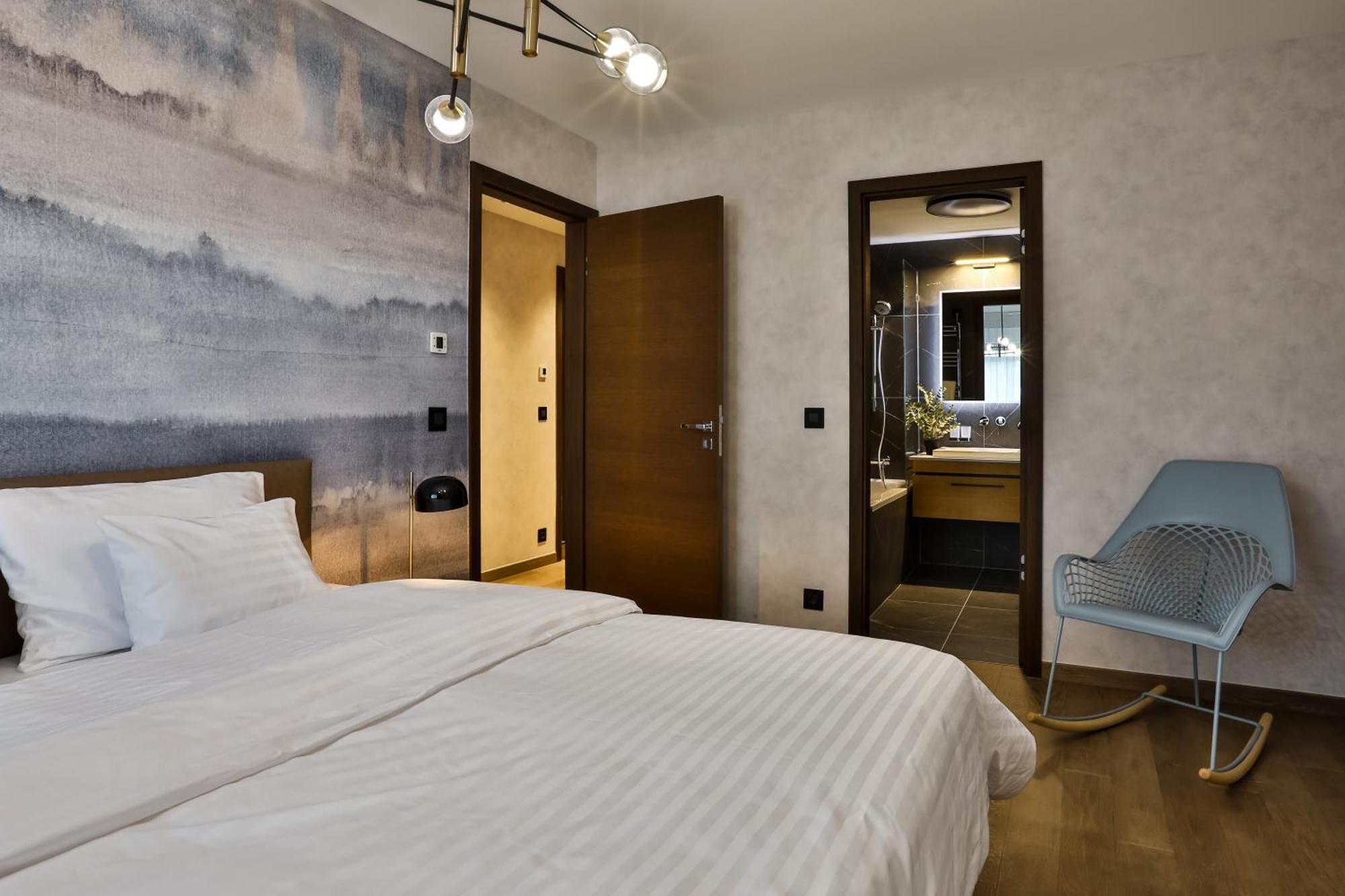 Sun Hill Luxury Suites บูดาเปสต์ ภายนอก รูปภาพ