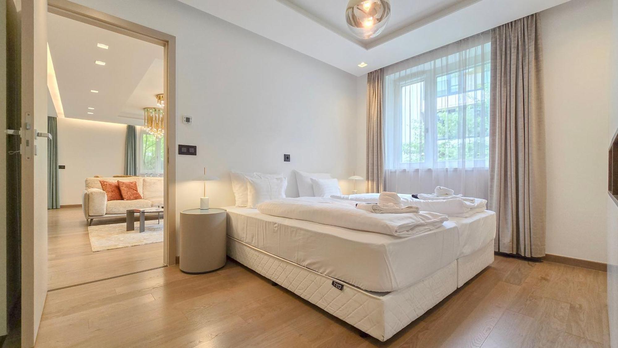 Sun Hill Luxury Suites บูดาเปสต์ ภายนอก รูปภาพ